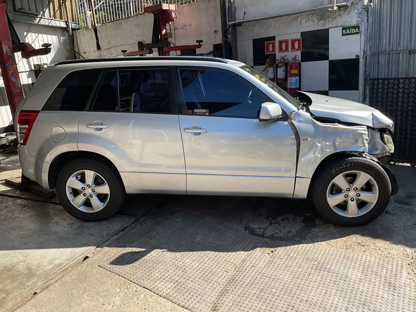 Suzuki Grand Vitara 2.0 2WD 2011