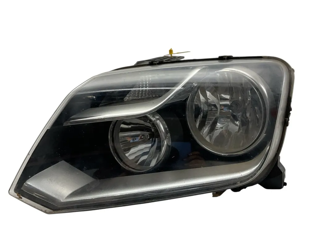 Farol esquerdo Volkswagen Amarok