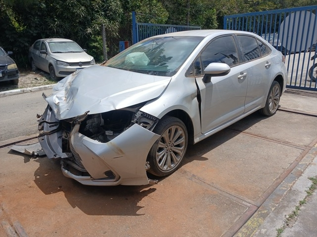 Toyota Corolla Sedan — Sucata Para Retirada de Peças