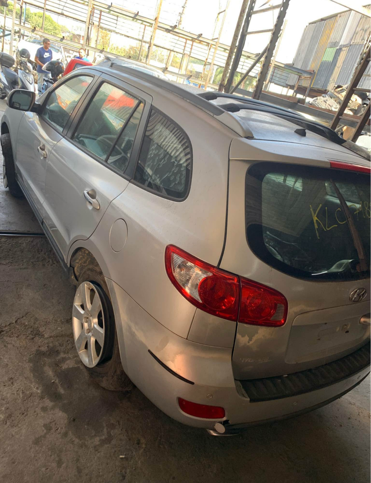 Hyundai Santa Fé 7 Lugares 2010  Sucata Completa para Retirada de Peças